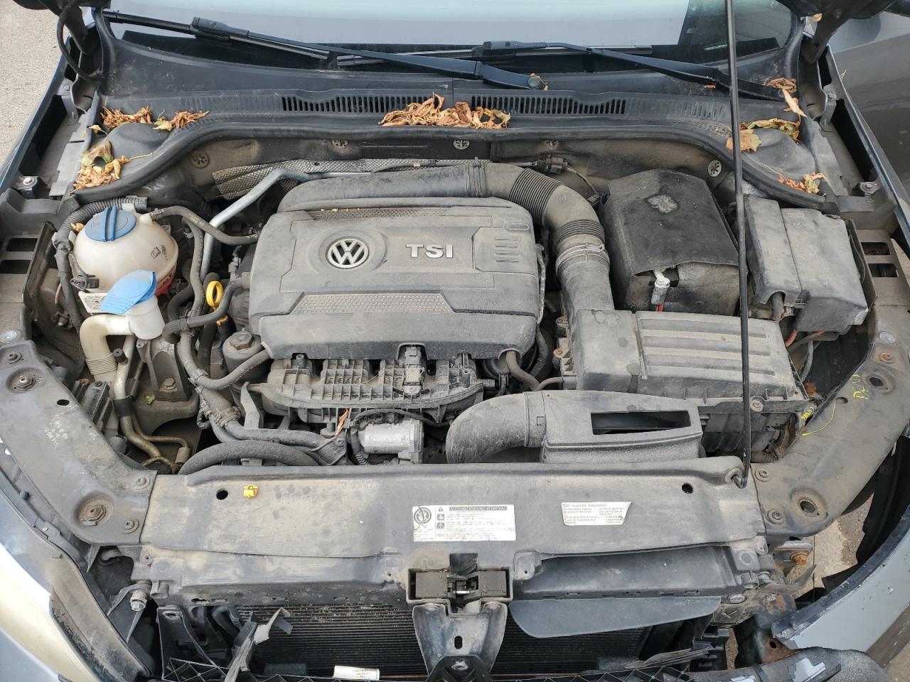 2015 VOLKSWAGEN JETTA