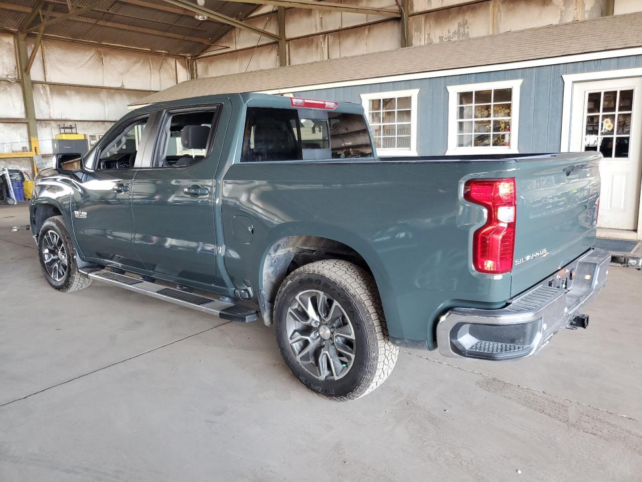 2025 CHEVROLET Silverado