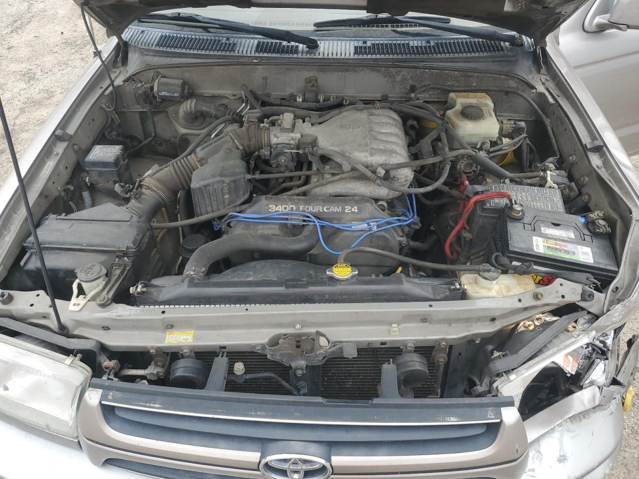 2002 TOYOTA 4Runner