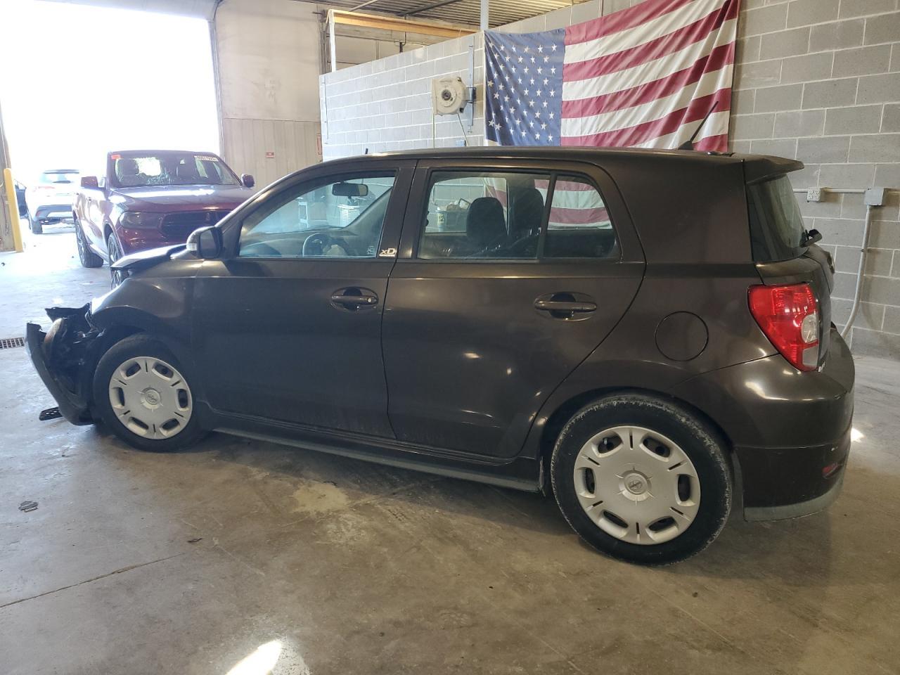 2011 TOYOTA SCION