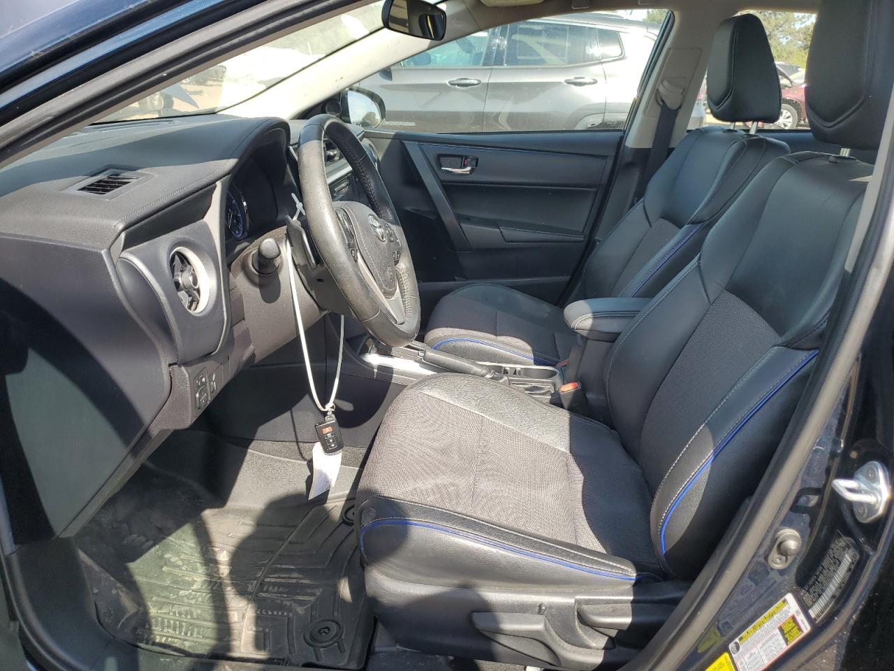 2017 TOYOTA COROLLA