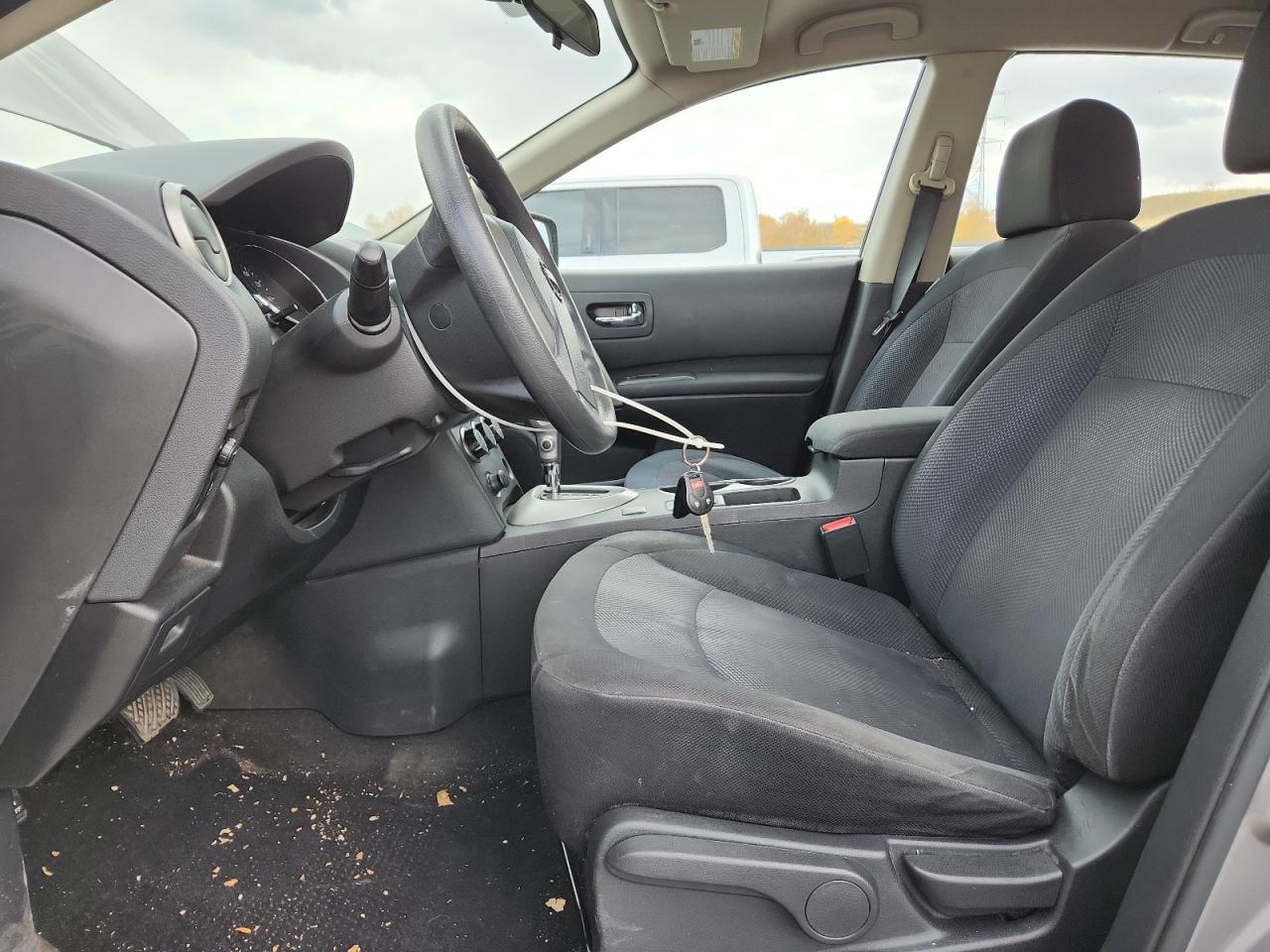 2014 NISSAN ROGUE