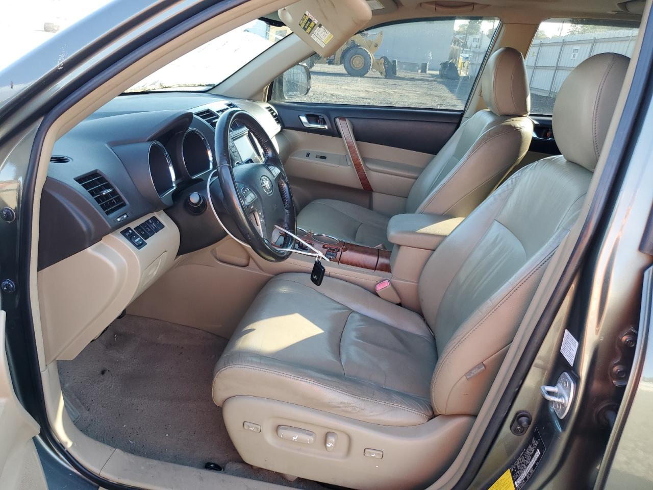 2008 TOYOTA HIGHLANDER