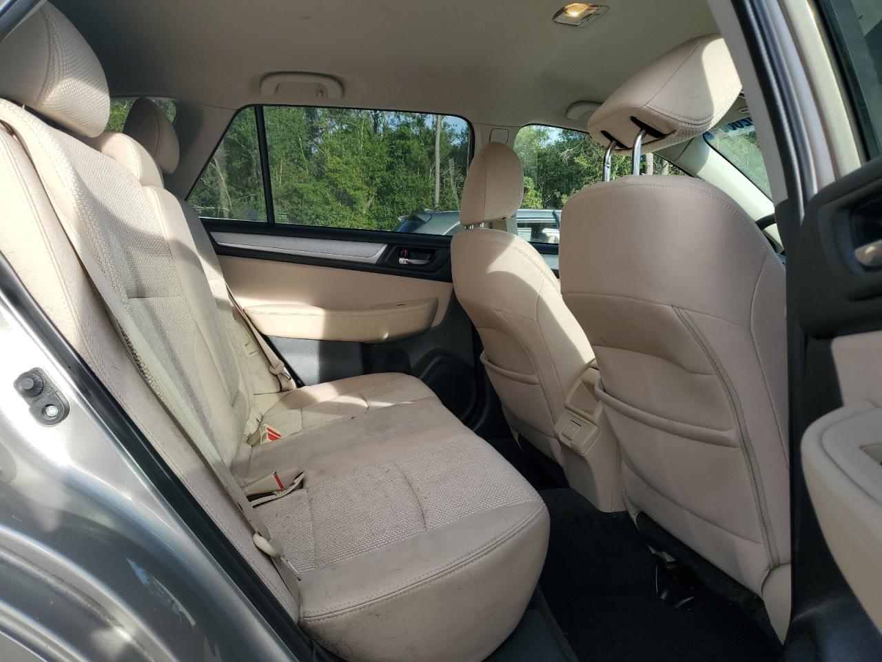 2019 SUBARU Outback