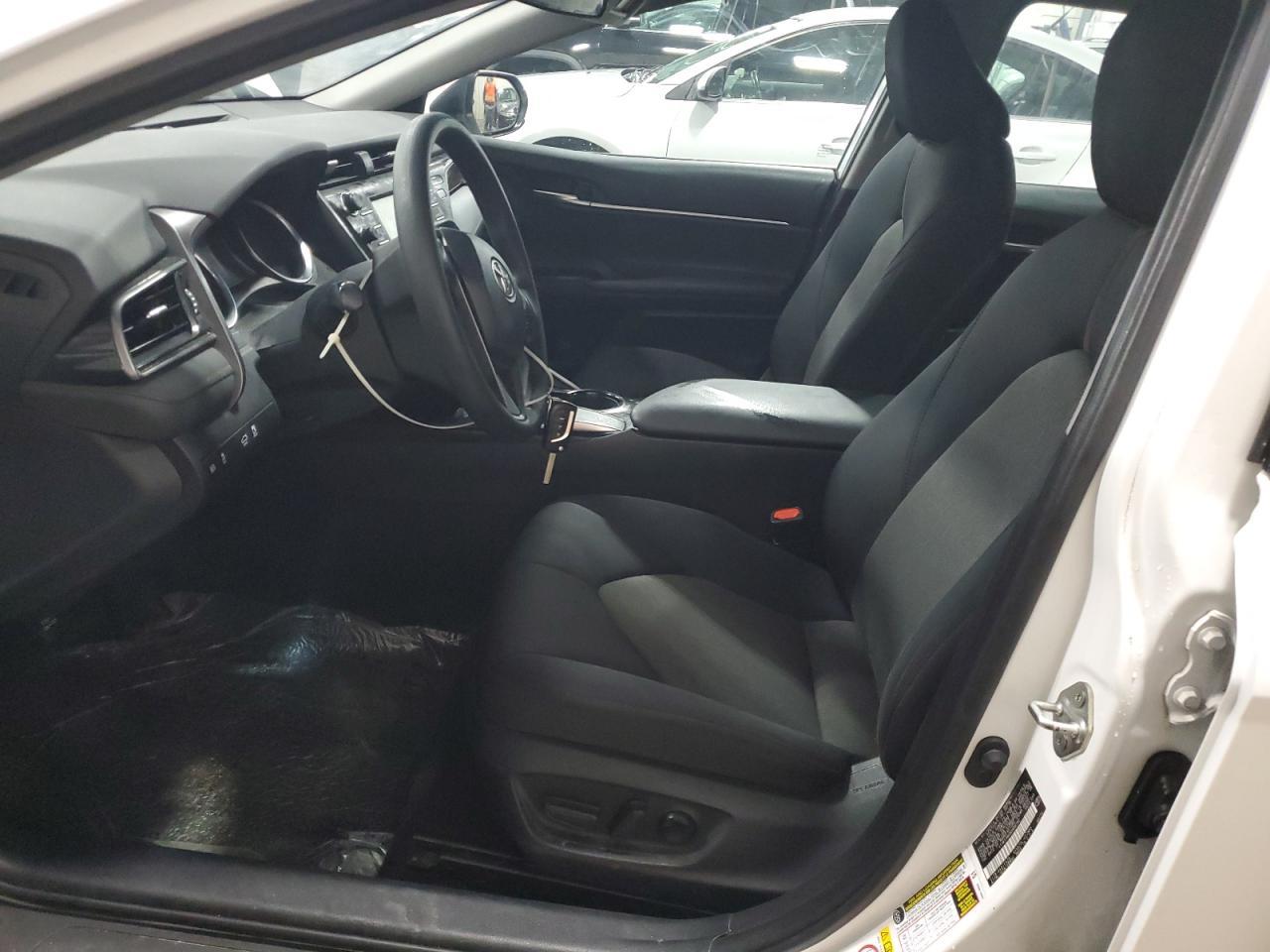 2019 TOYOTA CAMRY