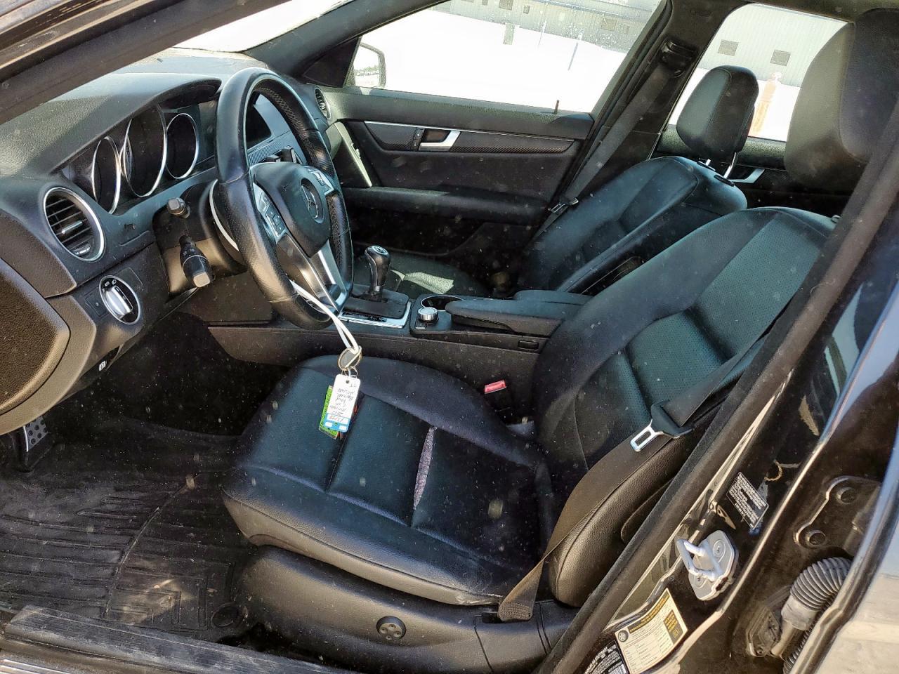 2012 MERCEDES-BENZ C-CLASS