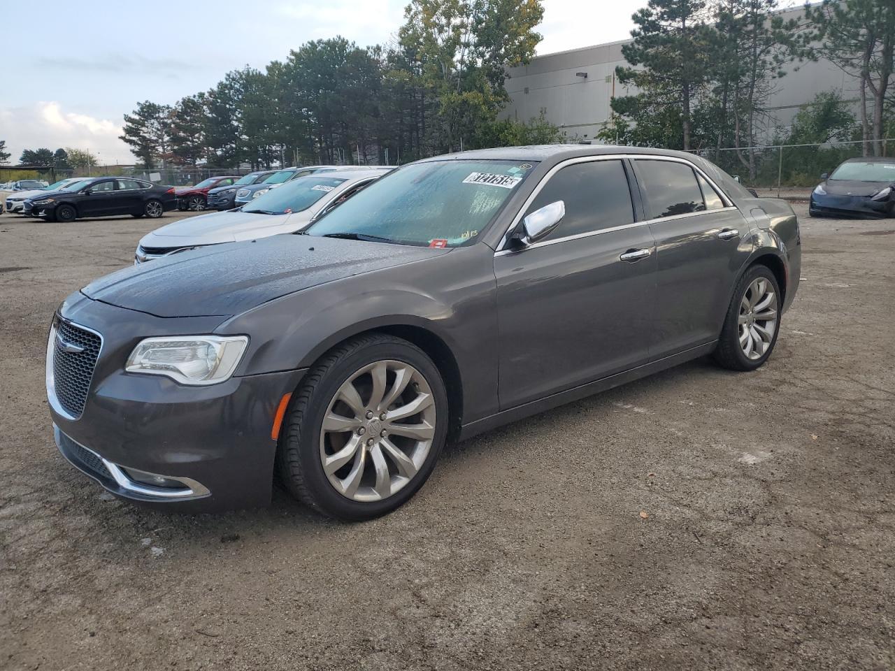 2019 CHRYSLER 300