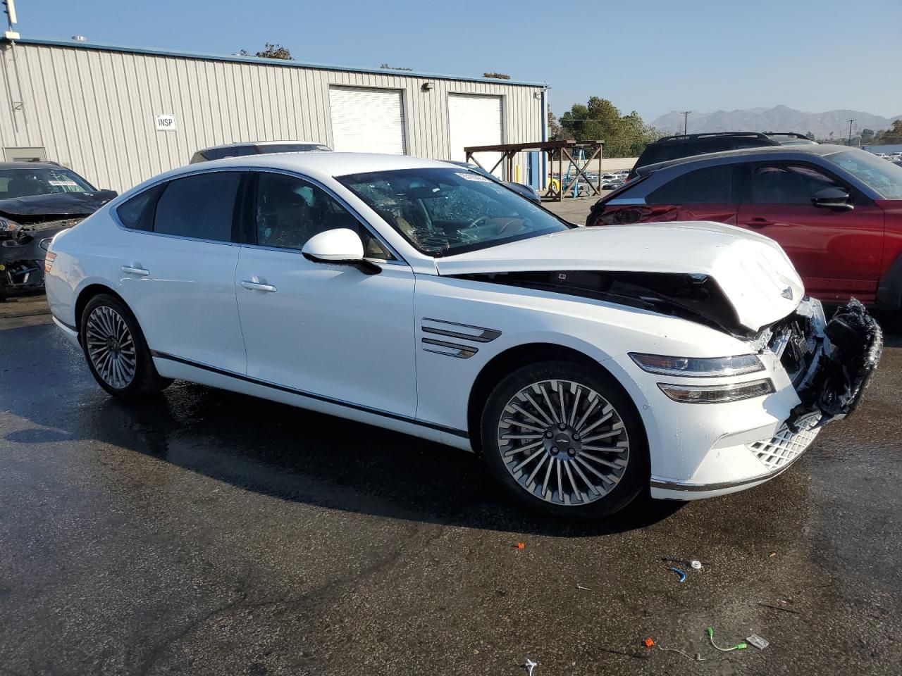 2023 GENESIS G80