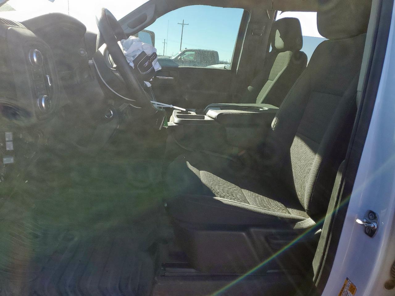 2025 GMC Sierra