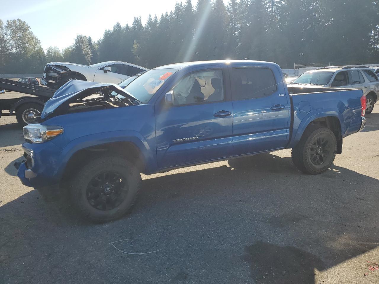 2017 TOYOTA TACOMA
