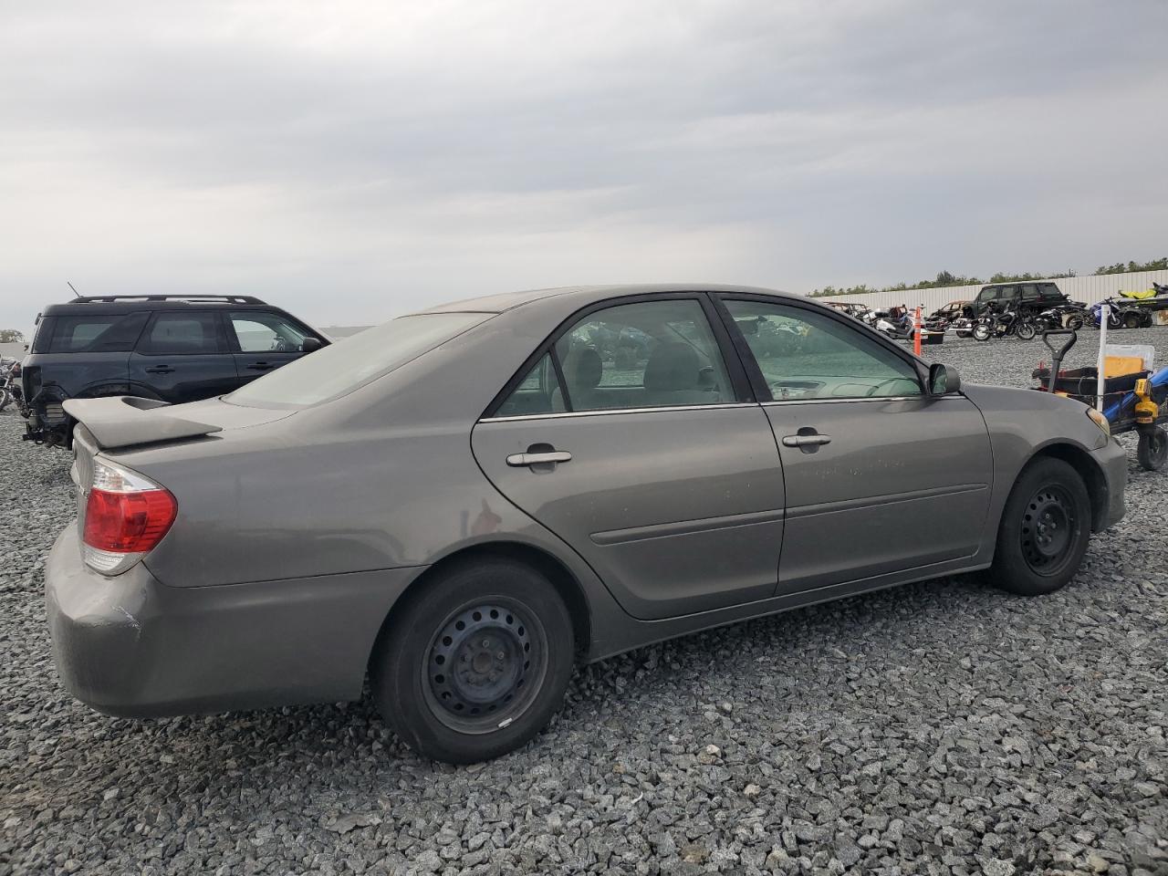 2005 TOYOTA CAMRY