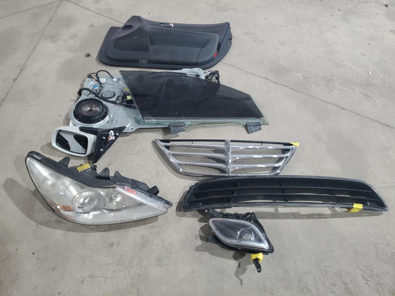 2009 HYUNDAI GENESIS