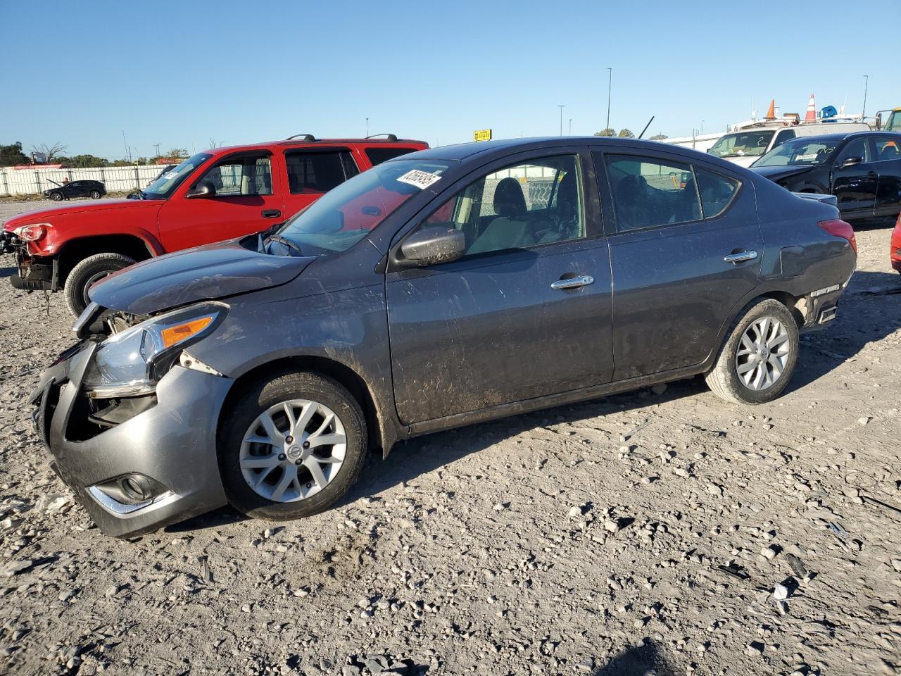 2019 NISSAN VERSA