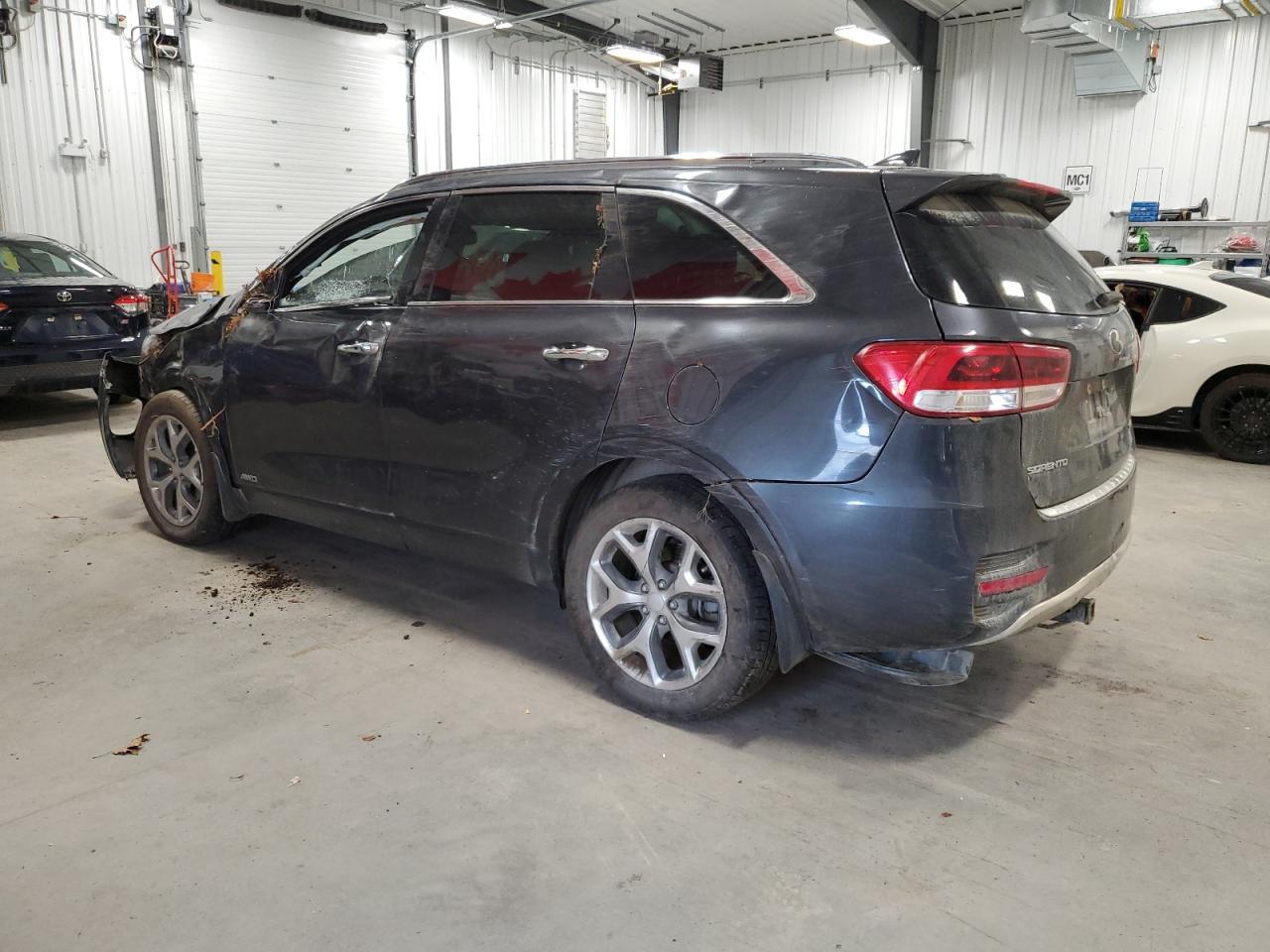 2017 KIA SORENTO