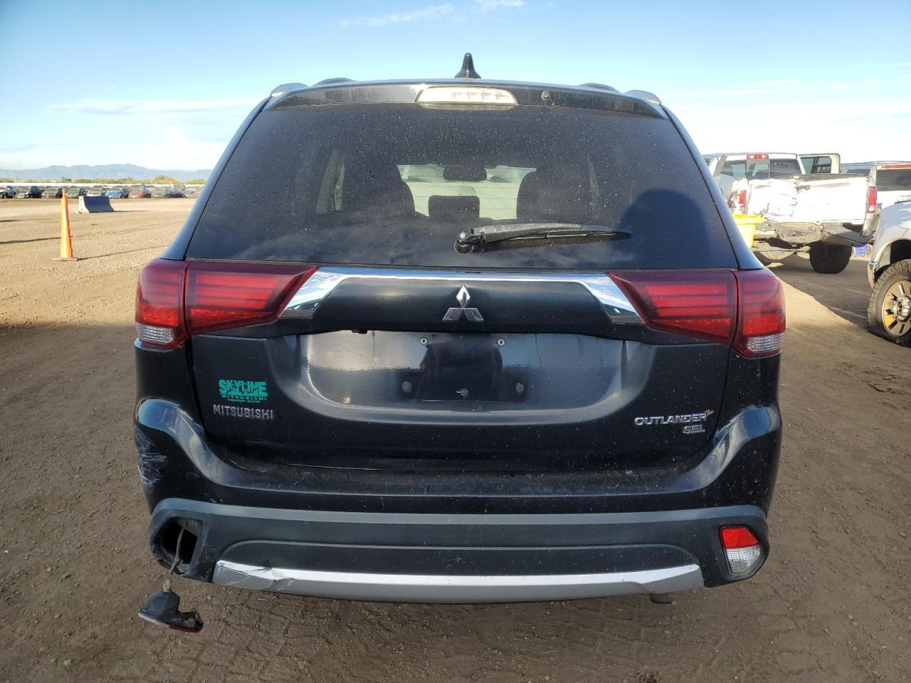 2018 MITSUBISHI outlander