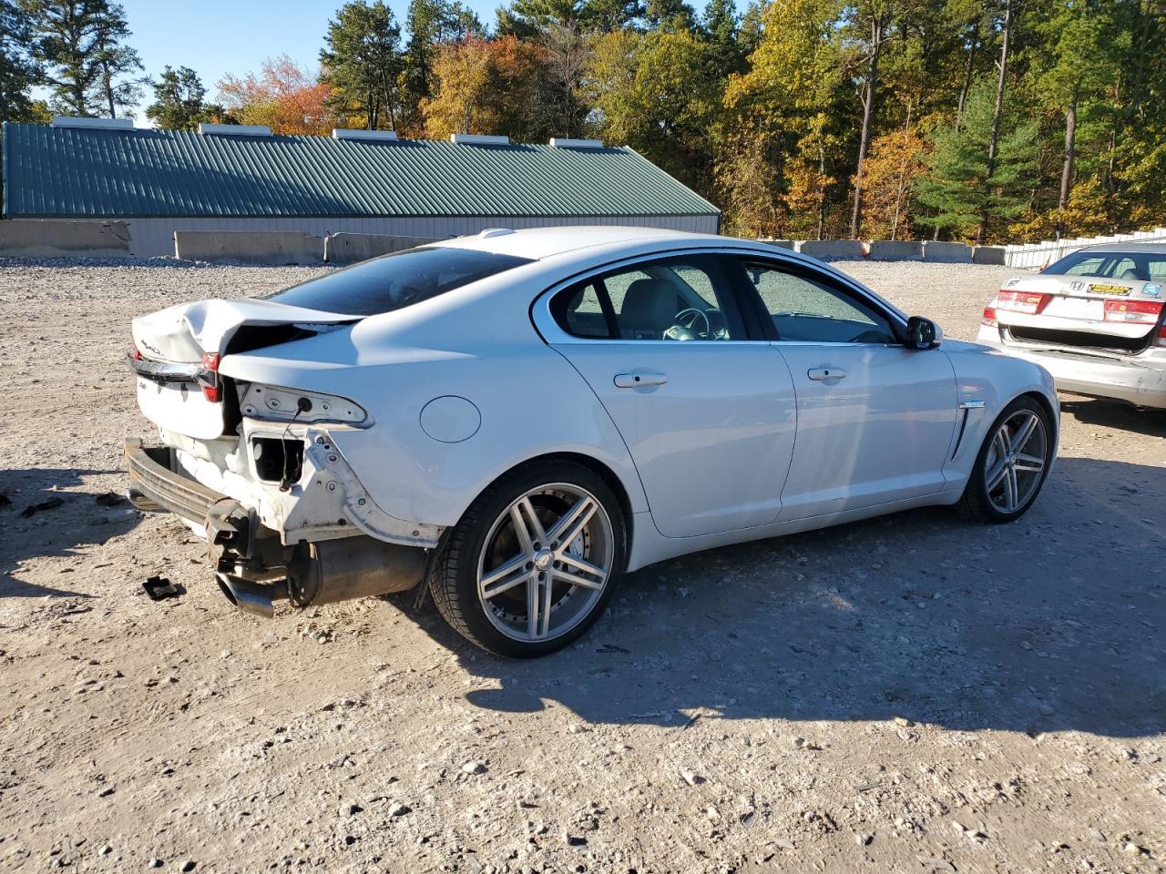 2012 JAGUAR XF