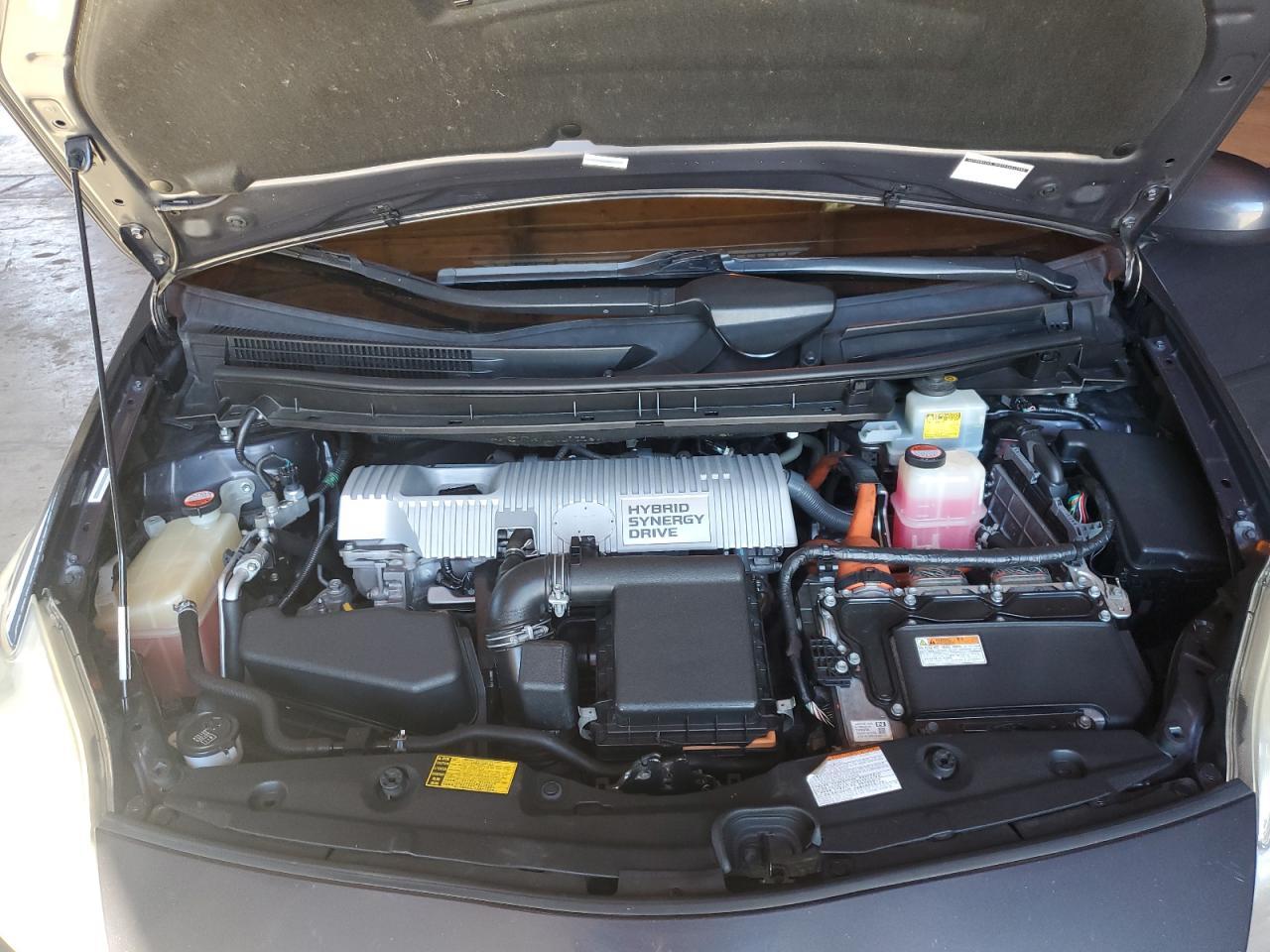 2015 TOYOTA PRIUS