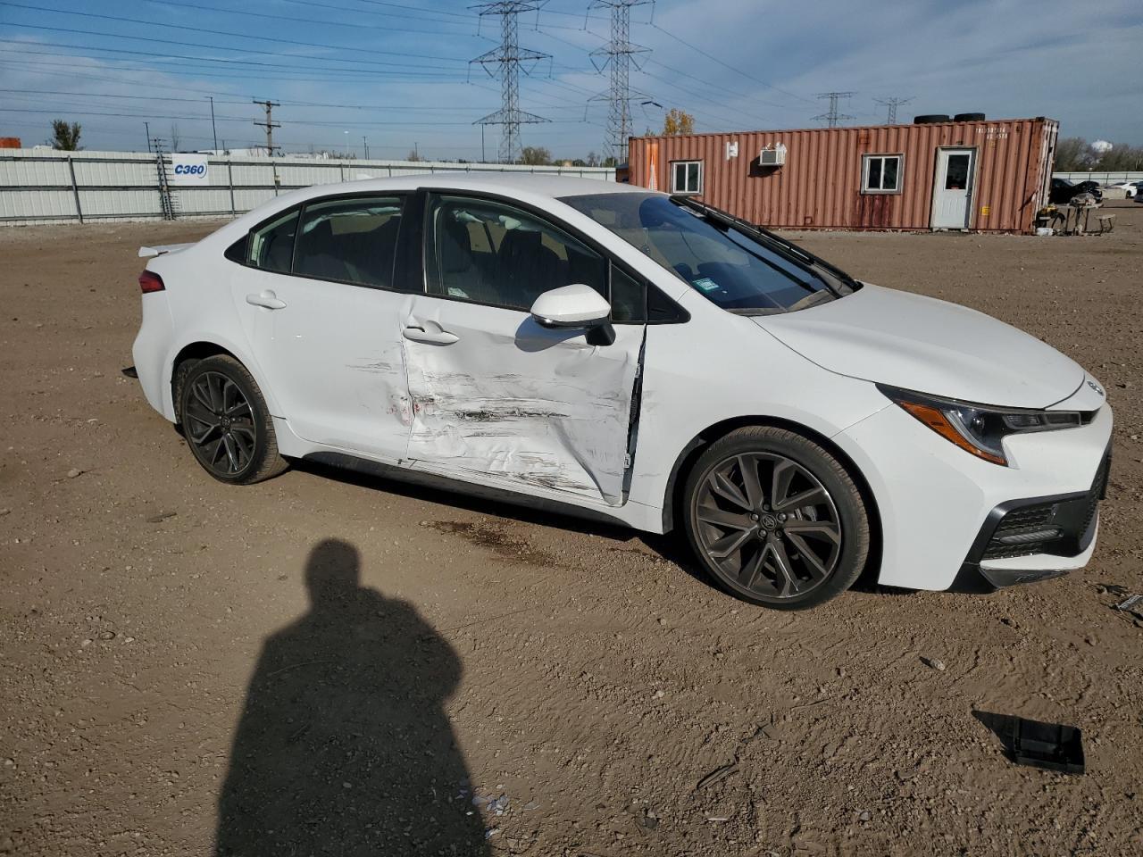 2022 TOYOTA COROLLA