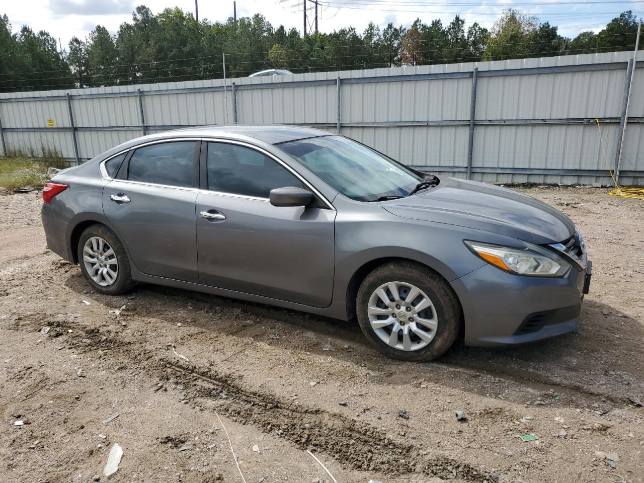 2017 NISSAN ALTIMA