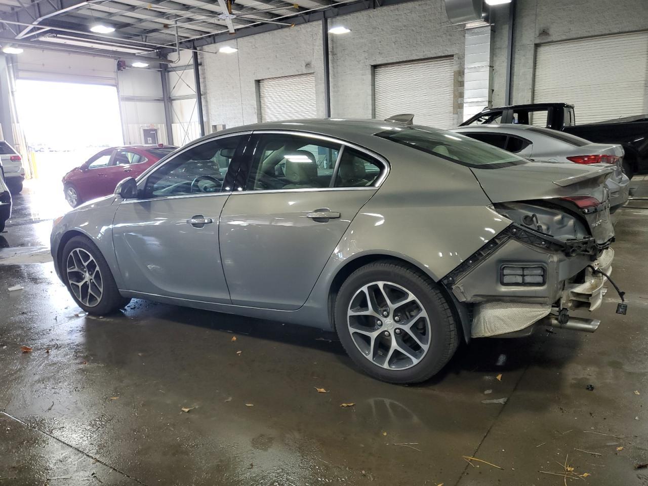 2017 BUICK Regal