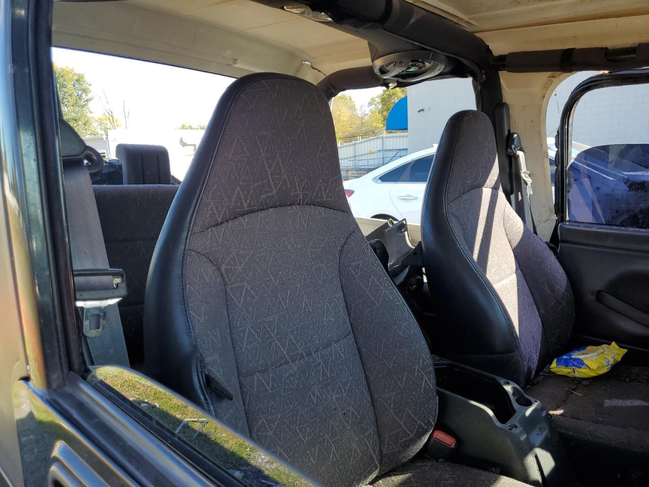 2001 JEEP WRANGLER