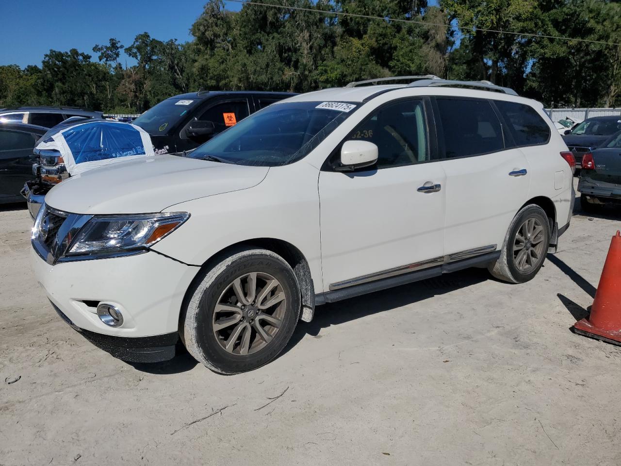 2014 NISSAN PATHFINDER