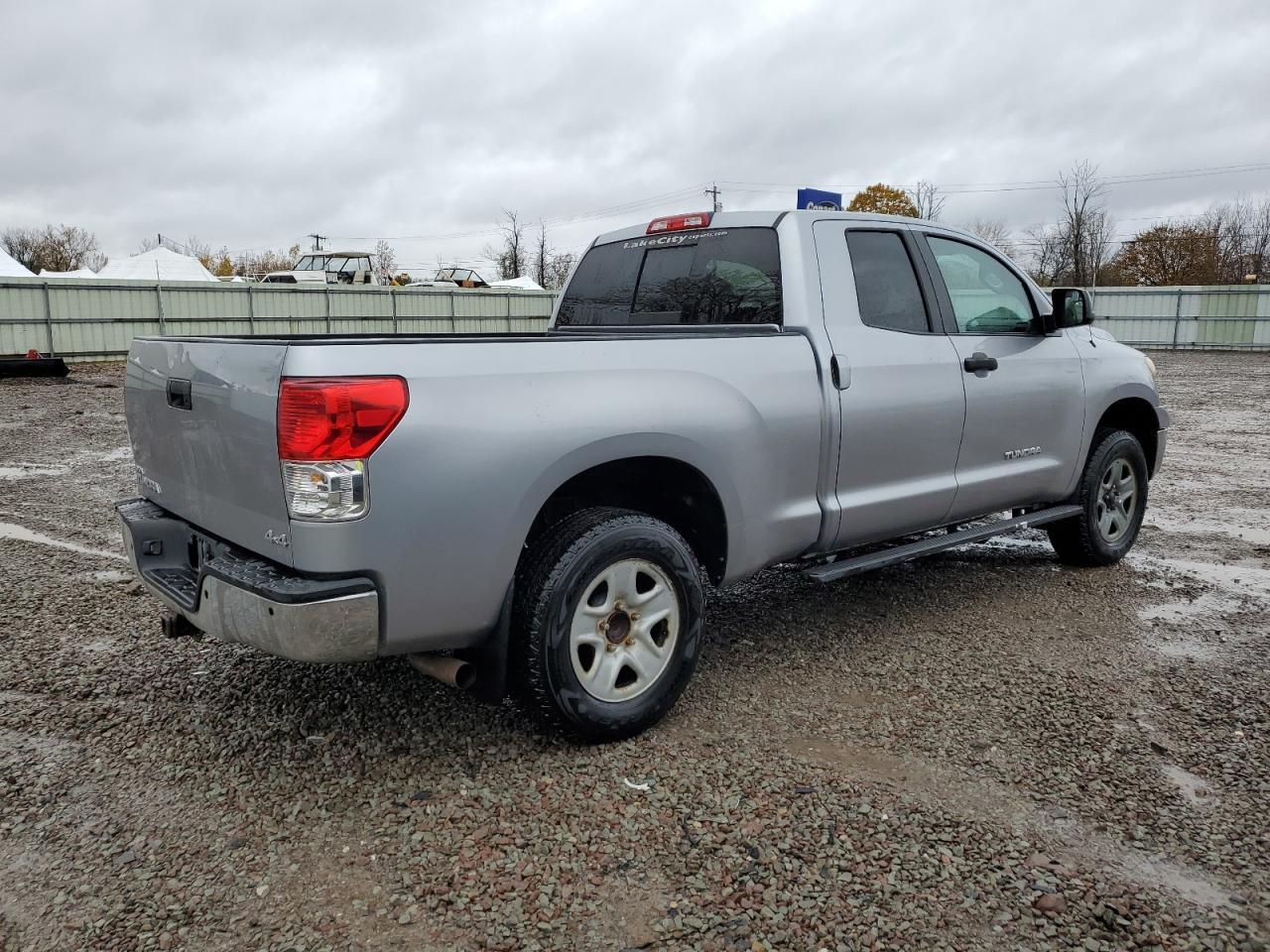 2010 TOYOTA TUNDRA