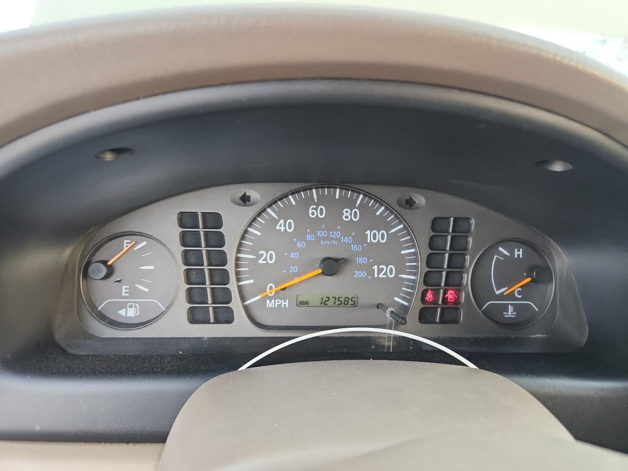 2002 NISSAN SENTRA