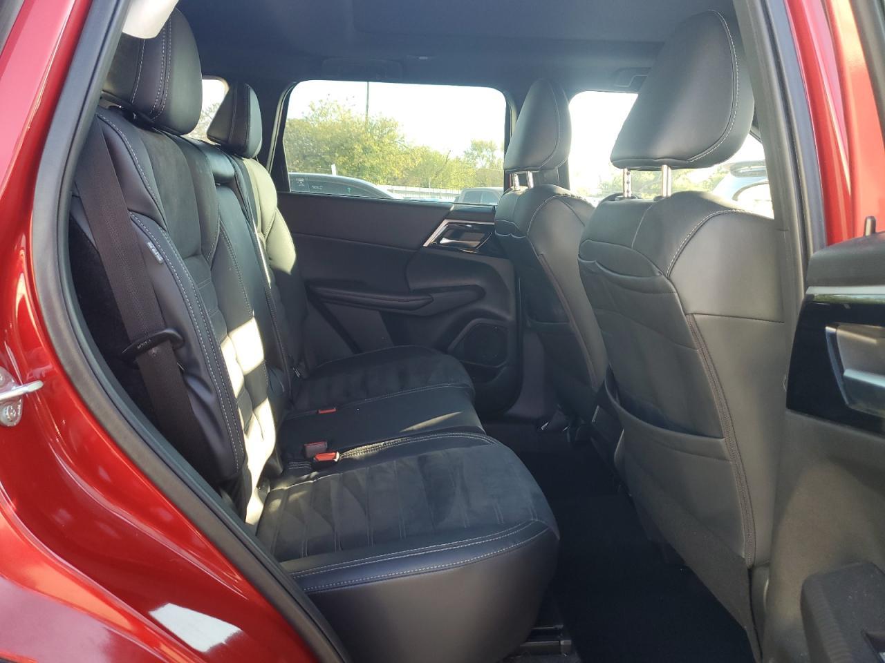 2022 MITSUBISHI outlander