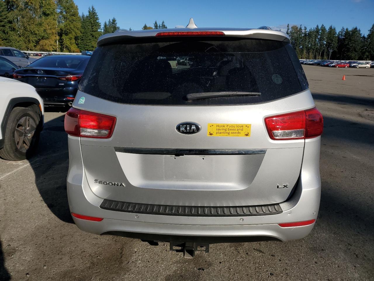 2016 KIA SEDONA