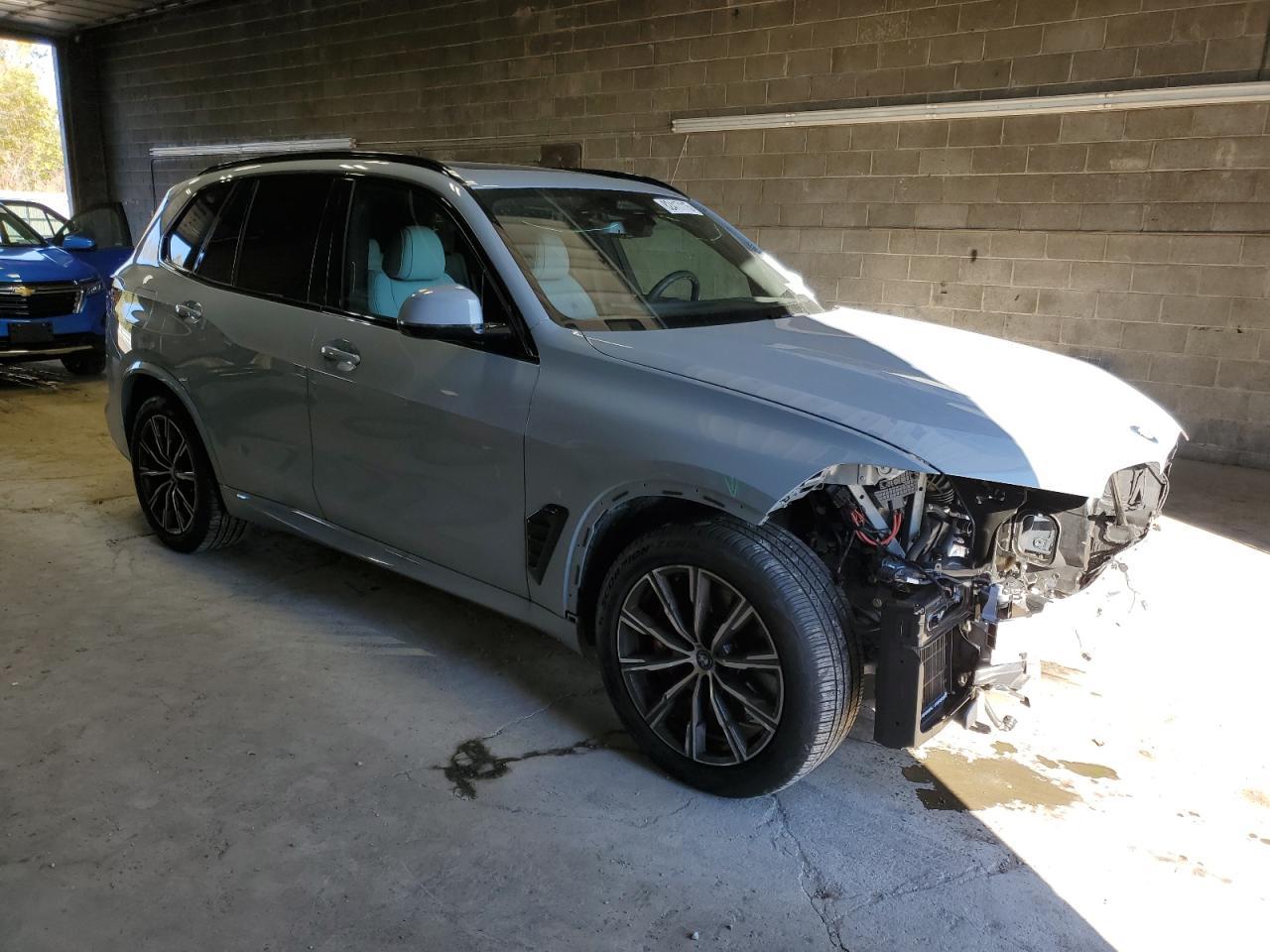 2025 BMW X5
