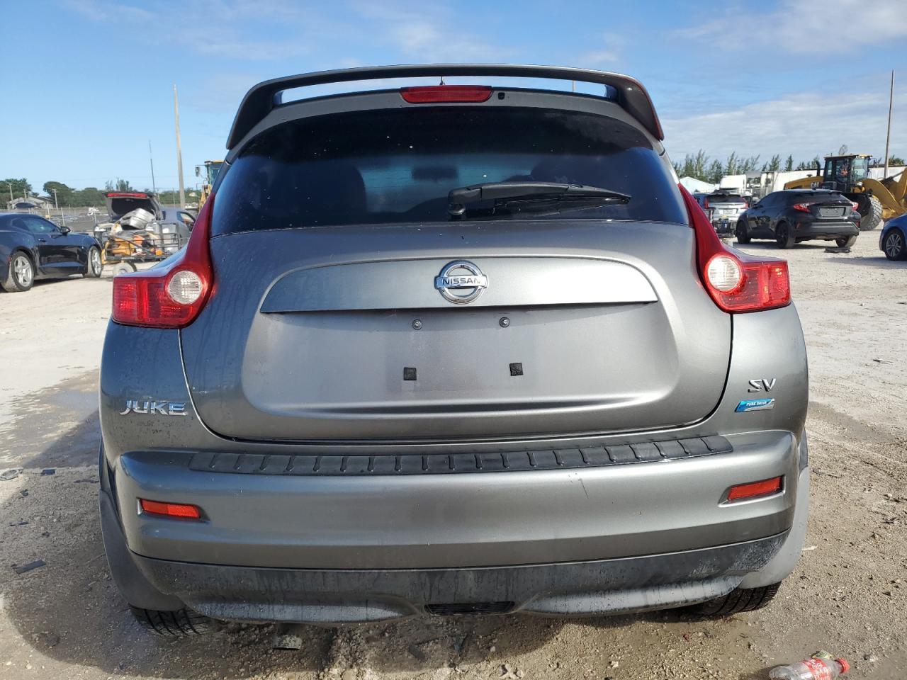 2013 NISSAN Juke