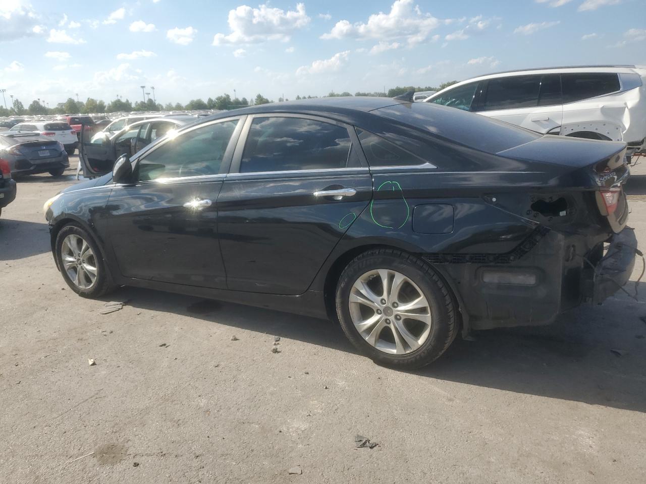 2011 HYUNDAI SONATA