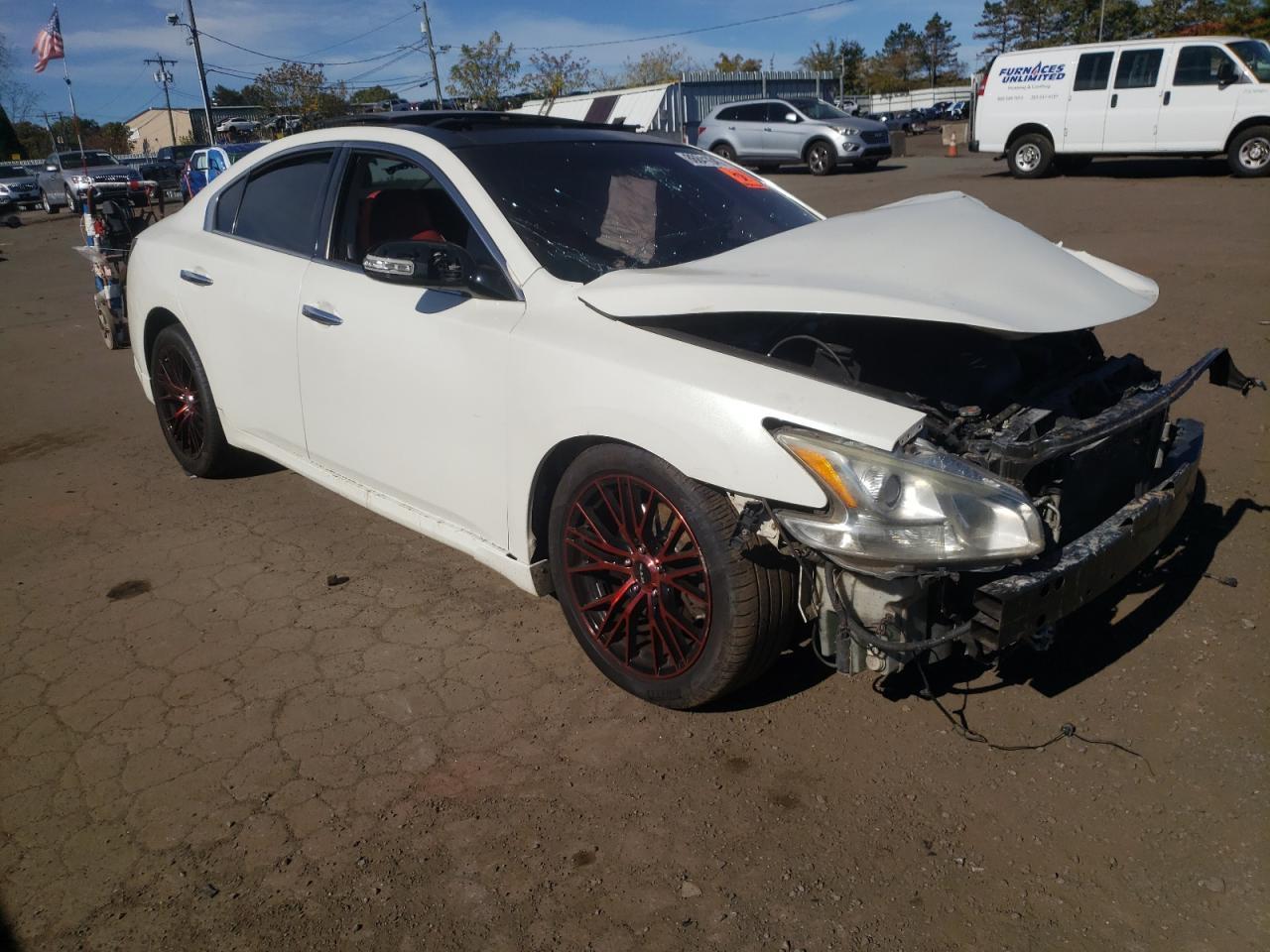 2014 NISSAN Maxima