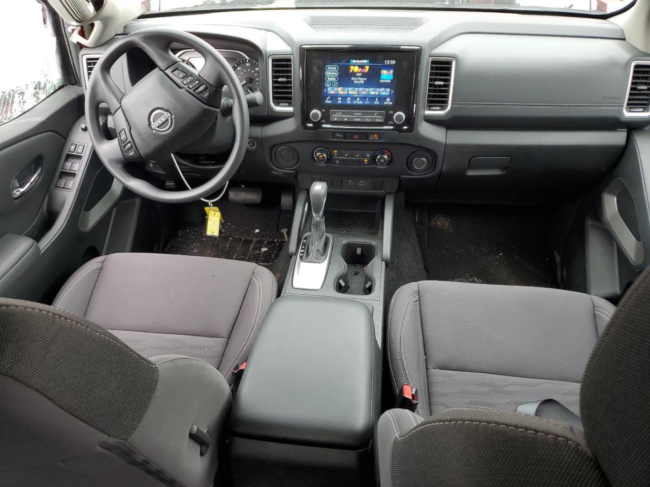 2024 NISSAN Frontier