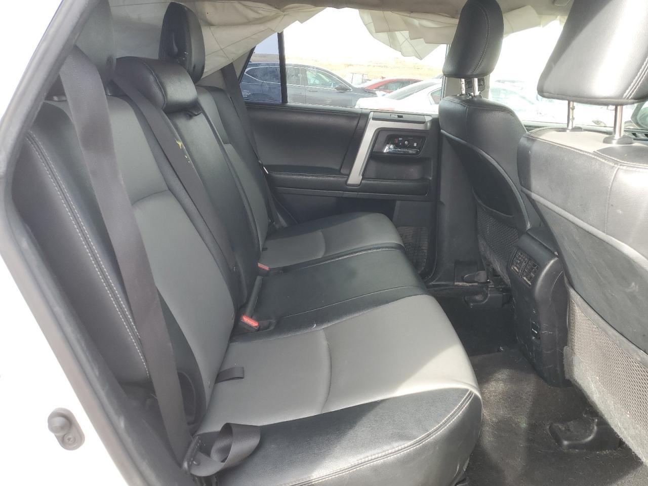 2015 TOYOTA 4Runner