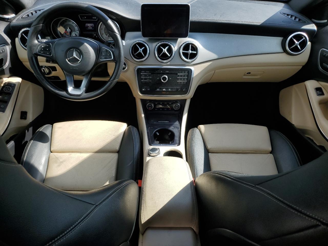 2016 MERCEDES-BENZ GLA-Class