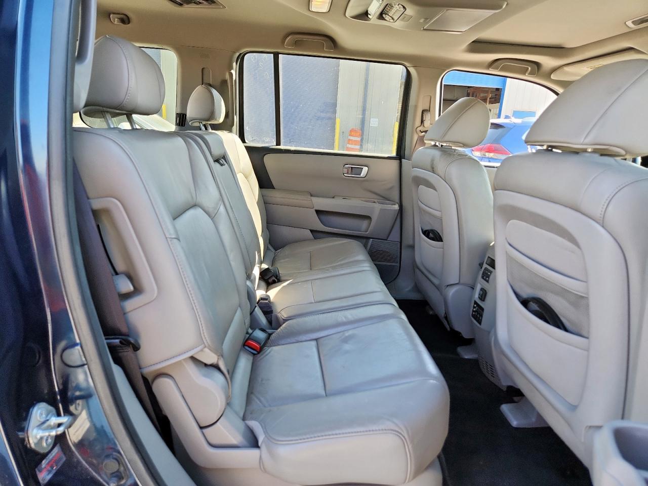 2011 HONDA PILOT