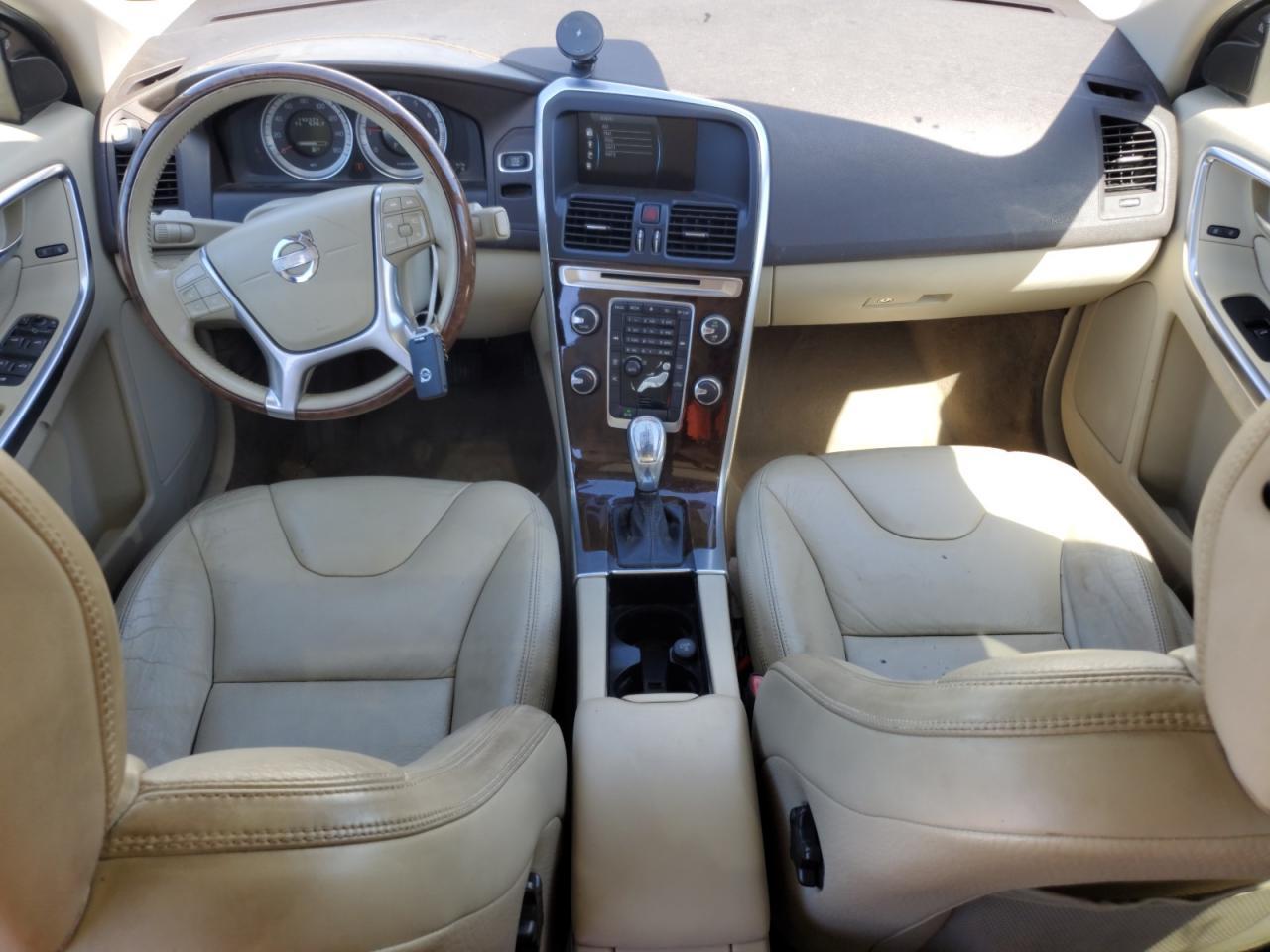 2013 VOLVO XC60