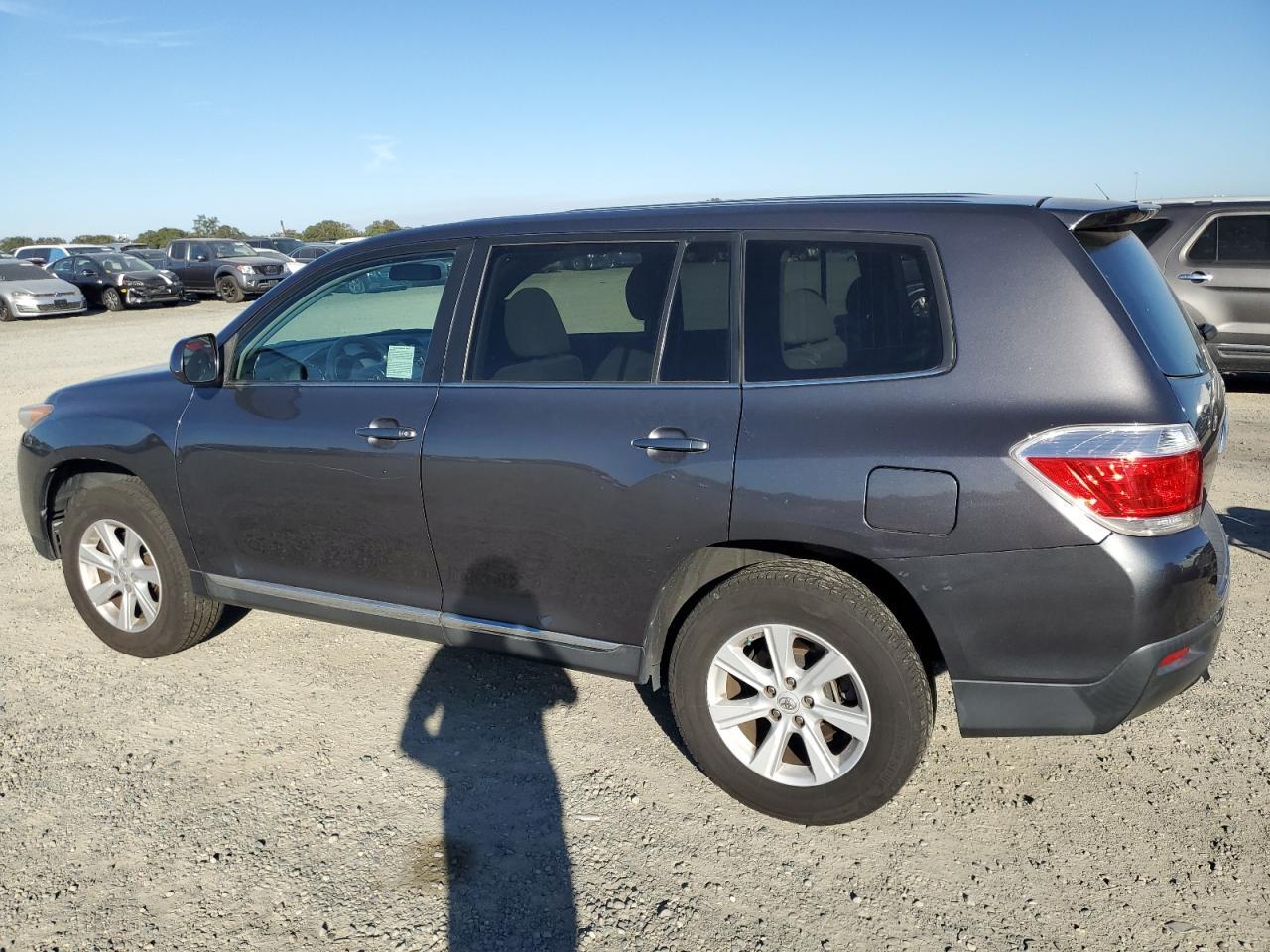 2013 TOYOTA HIGHLANDER