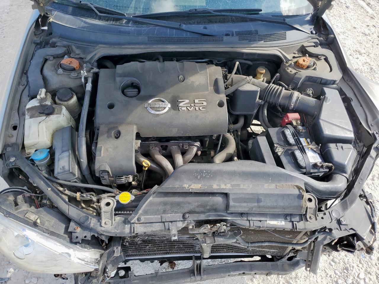 2004 NISSAN ALTIMA