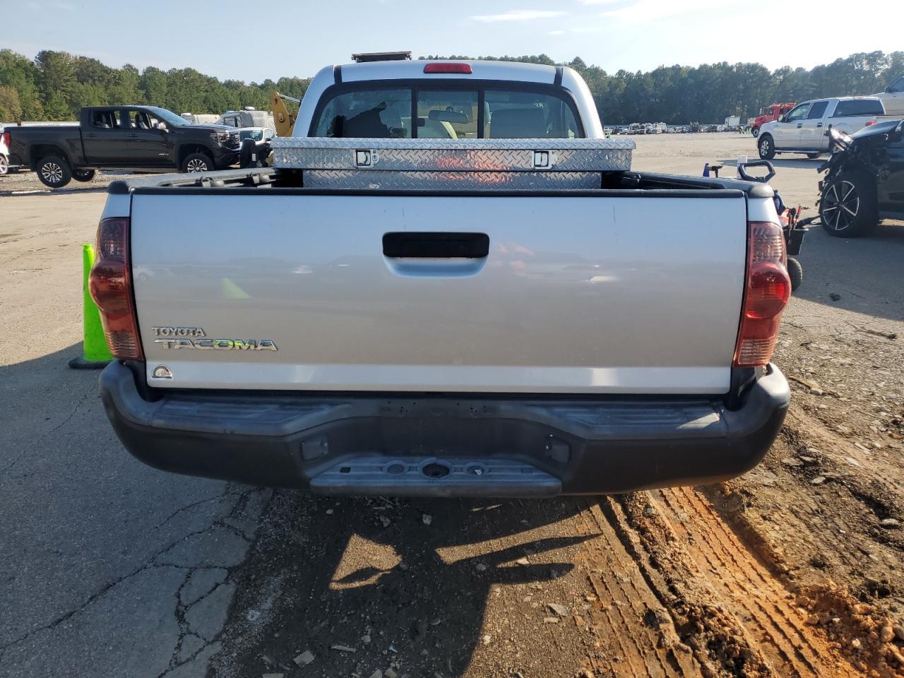 2012 TOYOTA TACOMA