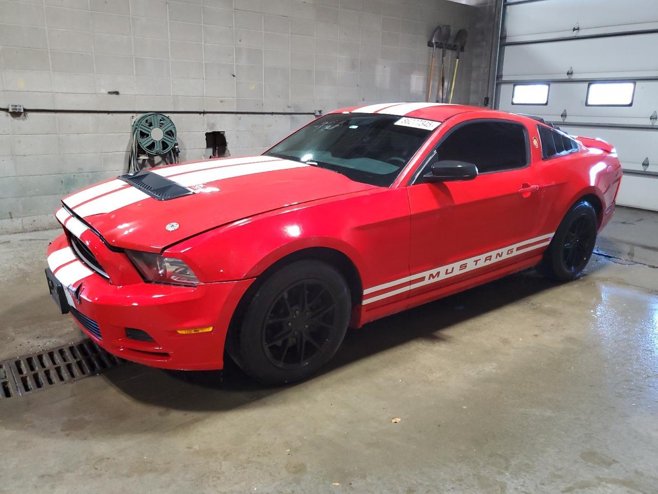 2013 FORD MUSTANG