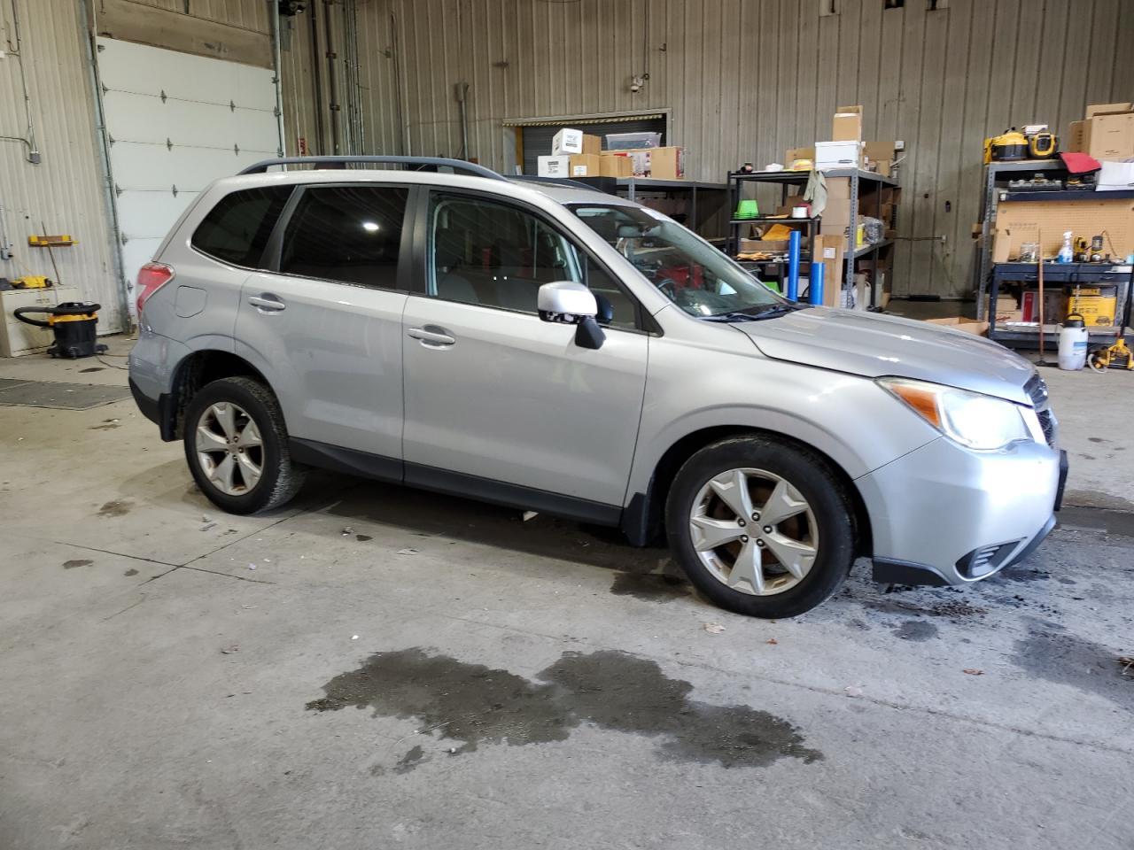 2015 SUBARU FORESTER