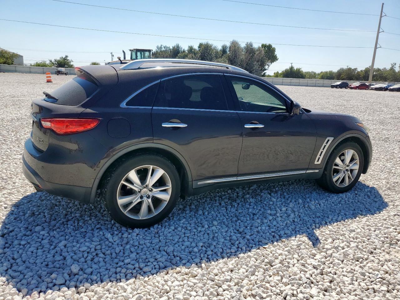 2012 INFINITI FX35