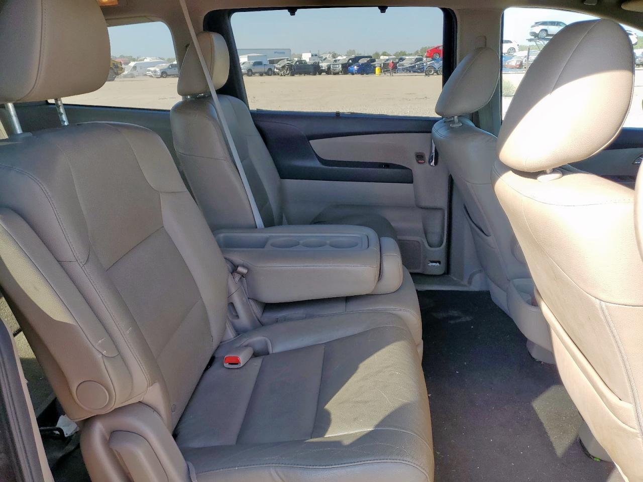 2016 HONDA ODYSSEY