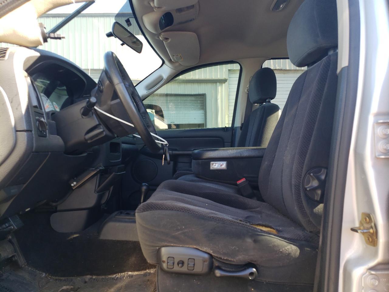 2004 DODGE RAM 1500