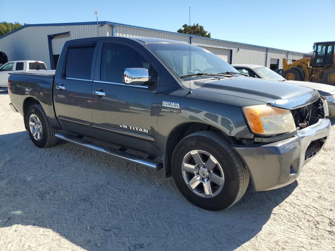 2012 NISSAN Titan