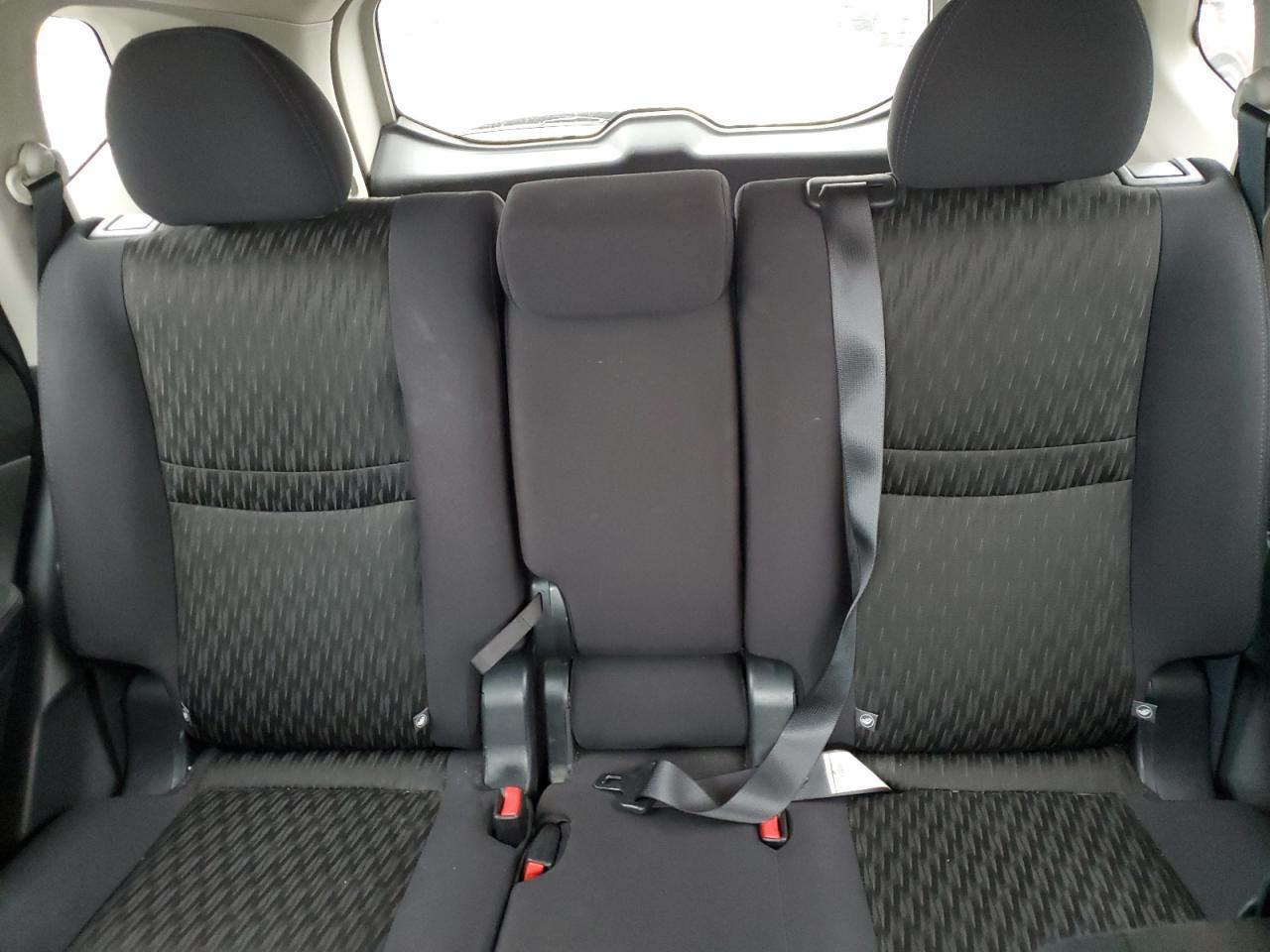 2017 NISSAN ROGUE
