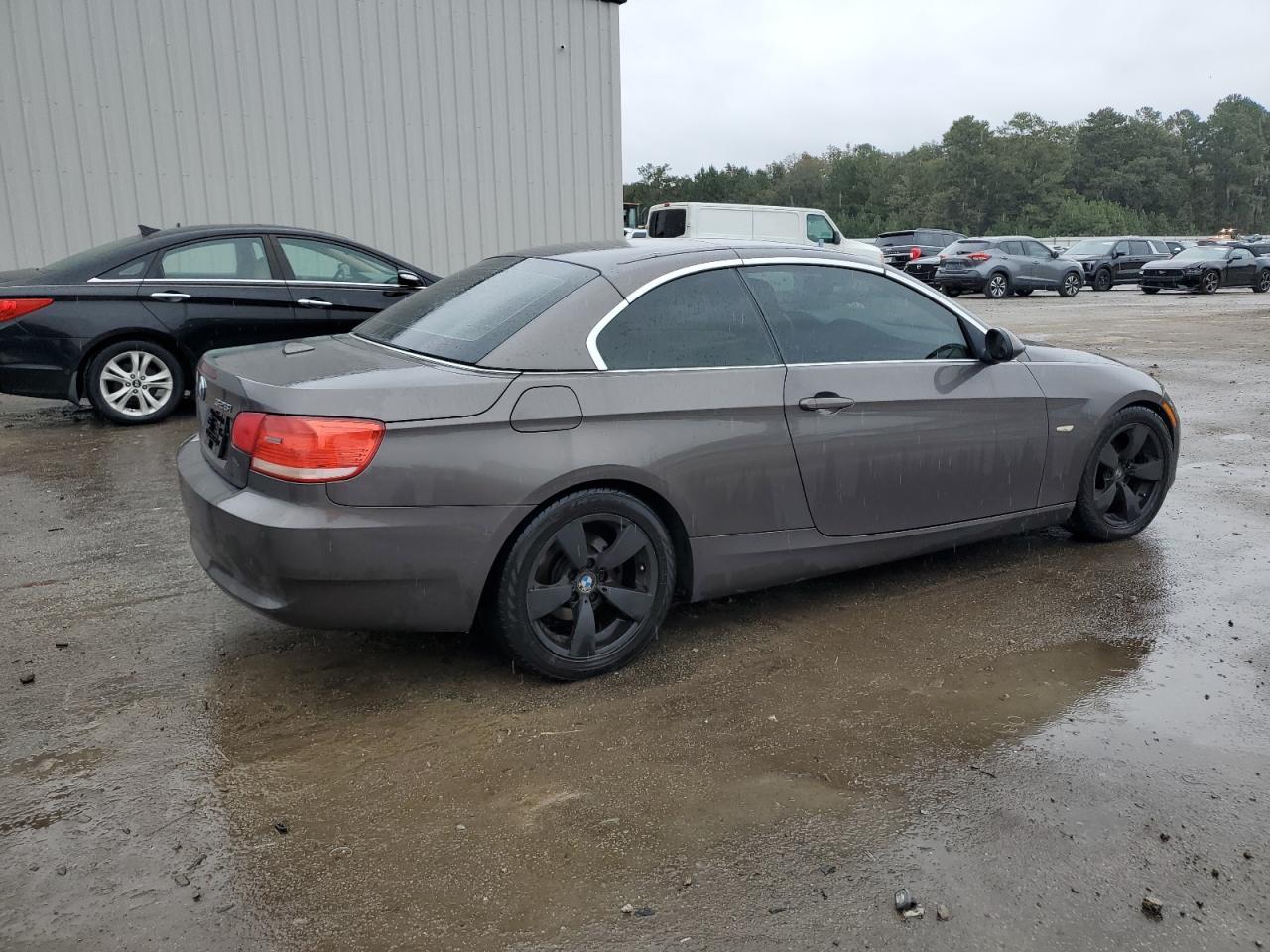 2009 BMW 3 SERIES